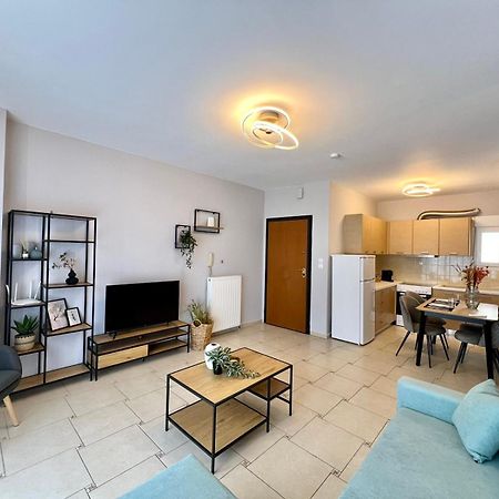 P Deluxe Suites Β4 Nea Michaniona Extérieur photo