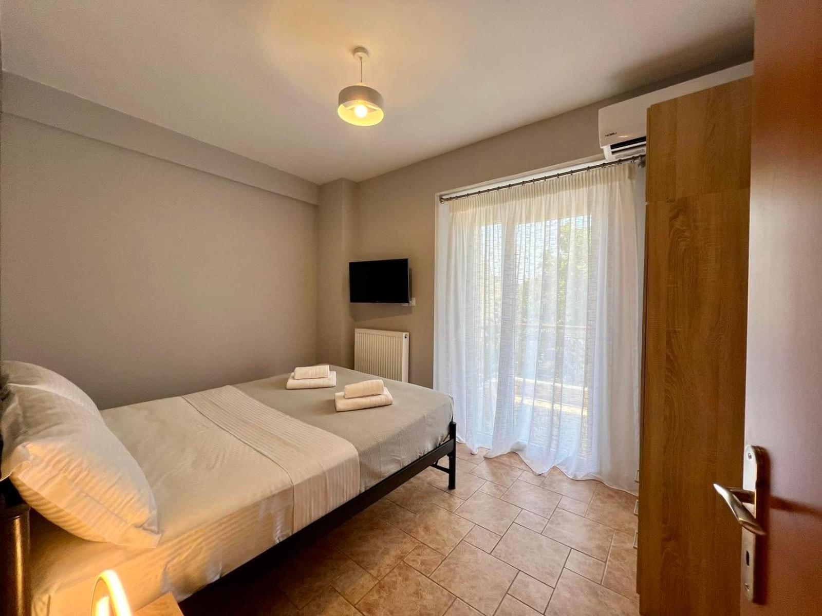 P Deluxe Suites Β4 Nea Michaniona Extérieur photo
