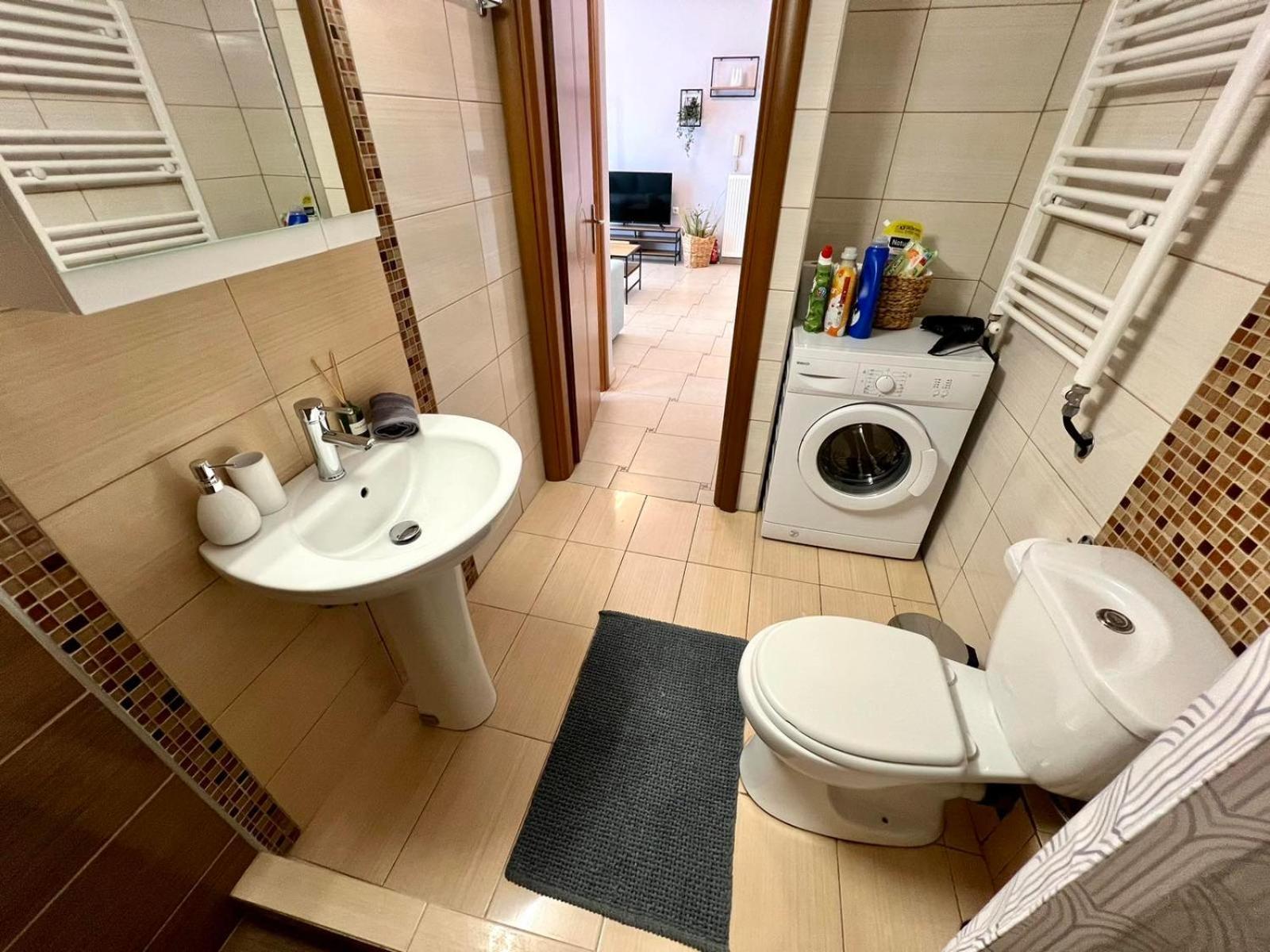 P Deluxe Suites Β4 Nea Michaniona Extérieur photo